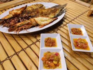 Try tasty seafood Things to do in Bali
