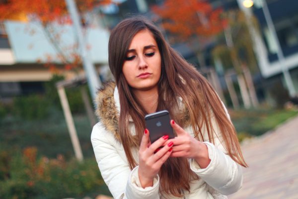 how is text messaging affecting teen literacy