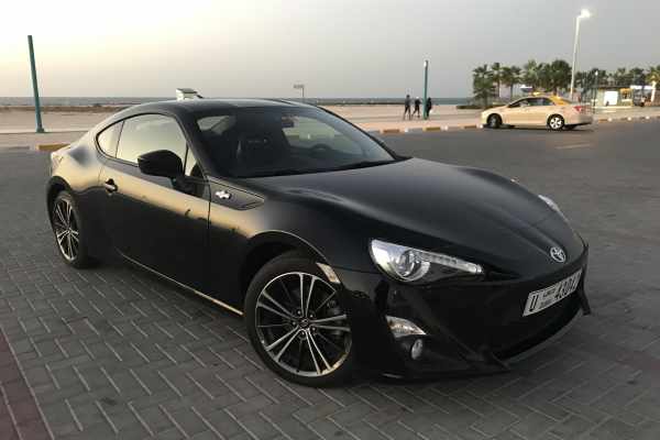 Renting the Best Luxury Cars in Bangkok