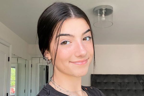 Charli D Amelio Height