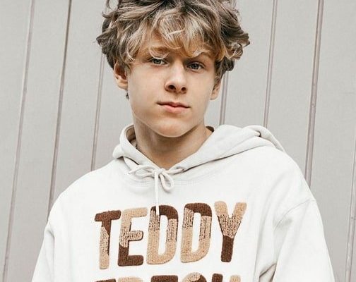 How Old Is Lev Cameron