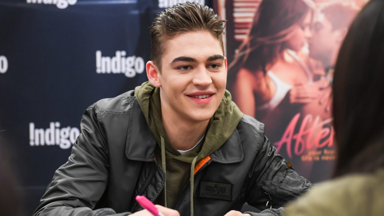 Hero Fiennes Tiffin Girlfriend