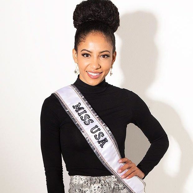 Chelsea Krist A Charismatic Personality