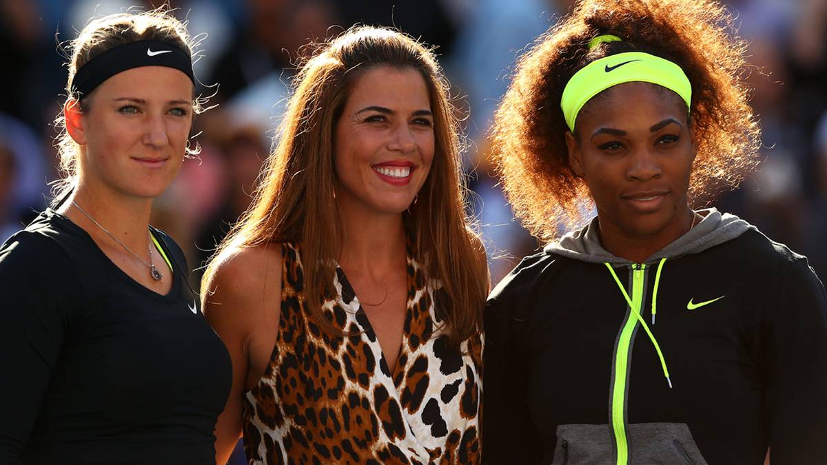 What made her the darling of the public