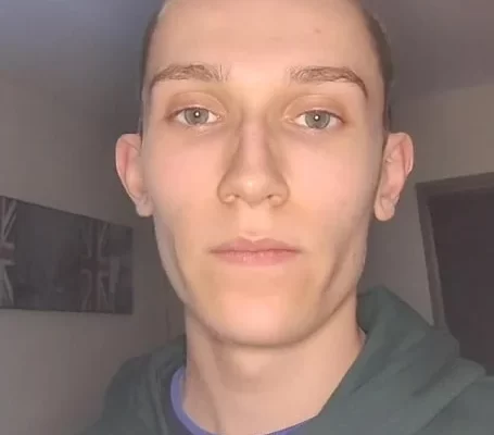 How Old Is Jack Manifold