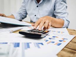 Statement vs Invoice: What Are the Differences?