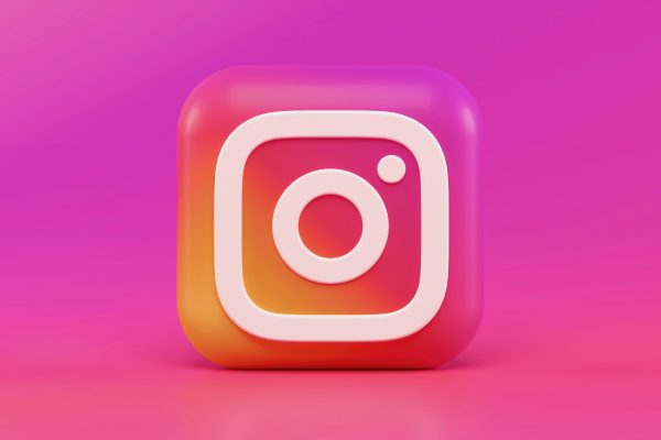 Guide to comparing Instagram follower providers and delivery methods